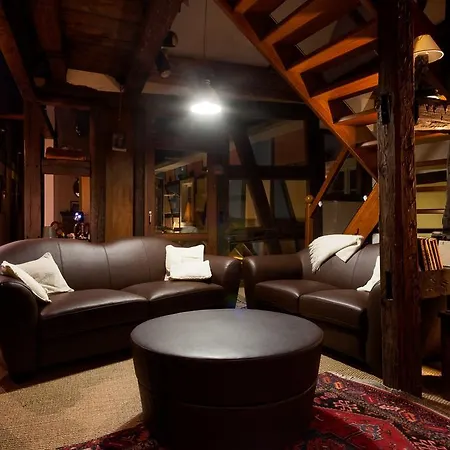 Saint Laurent Hotel 4*